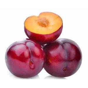 RED PLUMS (per kg)