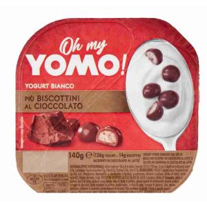 MON YAOURT BLANC YOMO ET BISCUITS AU CHOCOLAT....