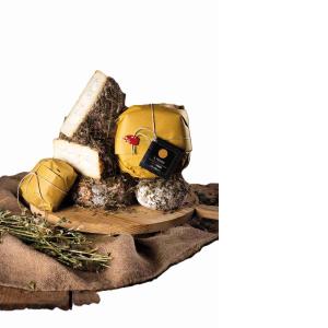 TEMPORADA PECORINO IL FIENILE. BAJO HAY ROCCA T