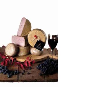 PECORINO THE JOVIAL STAG WITH CHIANTI DOCG ROCCA T