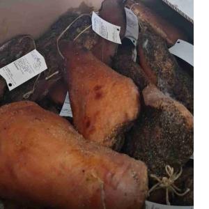 GUANCIALE CON PEPE NERO MANZINI 1,1 KG (al kg)